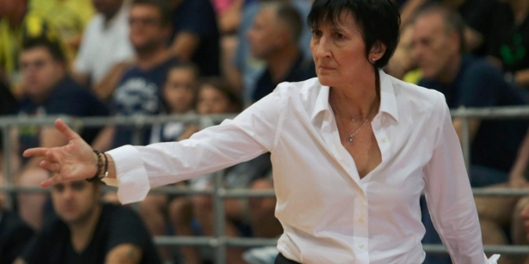 Fenerbahçe Kadın Basketbol Takımı Başantrenörü Valérie Garnier