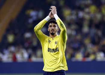 Fenerbahçe'den Altay Bayındır'a veda