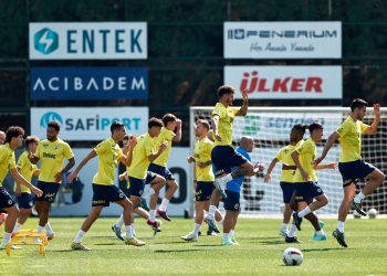Fenerbahçe Başakşehir maçı hazırlıklarına başladı