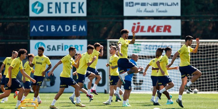 Fenerbahçe Başakşehir maçı hazırlıklarına başladı