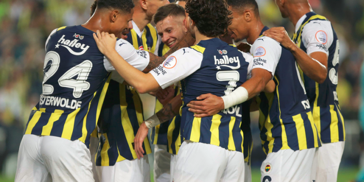 Fenerbahçe Futbol Takımı