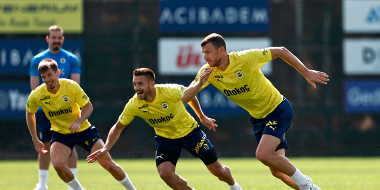 Fenerbahçe'de Alanyaspor maçı hazırlıkları başladı