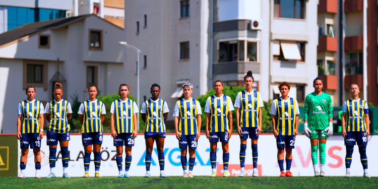 Fenerbahçe Kadın Futbol Takımı