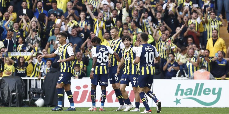 Fenerbahçe 5–0 Çaykur Rizespor