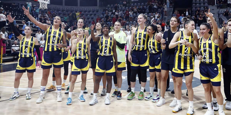 Fenerbahçe Kadın Basketbol Takımı