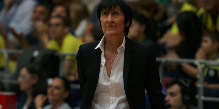 Fenerbahçe Kadın Basketbol Takımı Başantrenörü Valérie Garnier