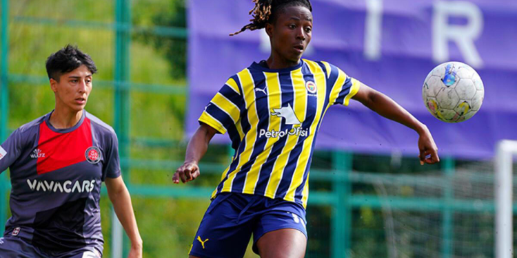 Fenerbahçe Petrol Ofisi'nde Alice Kusi ile yollar ayrıldı