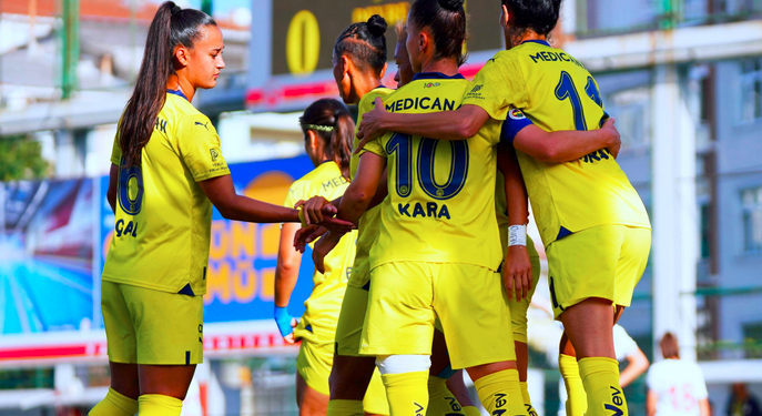 Fenerbahçe Kadın Futbol Takımı