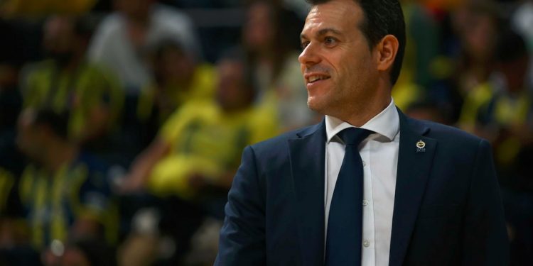 Fenerbahçe Erkek Basketbol Takımı Başantrenörü Dimitris Itoudis