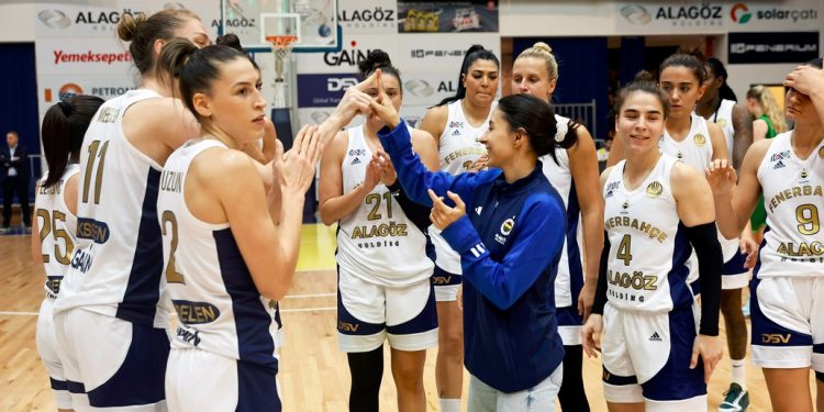 Fenerbahçe Kadın Basketbol Takımı