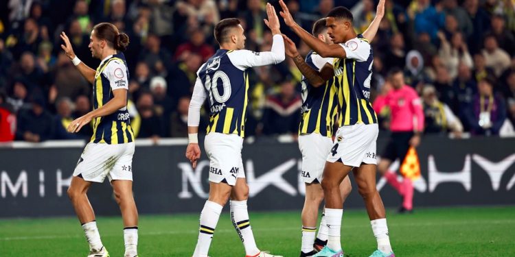 Fenerbahçe Futbol Takımı