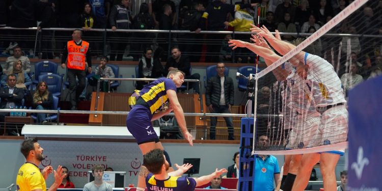 Arkas Spor - Fenerbahçe Parolapara