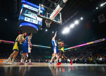 Anadolu Efes - Fenerbahçe Beko