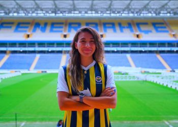 Ece Türkoğlu Fenerbahçe Petrol Ofisi'nde
