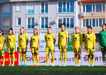 Fenerbahçe Kadın Futbol Takımı