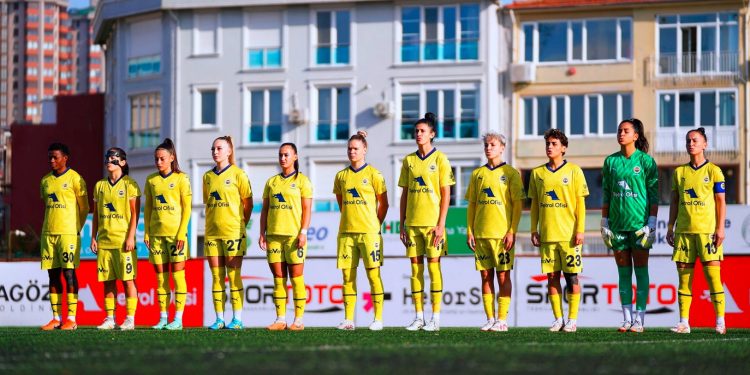 Fenerbahçe Kadın Futbol Takımı