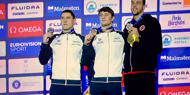 Fenerbahçeli milli yüzücümüz Emre Sakcı, Avrupa 3.’sü oldu