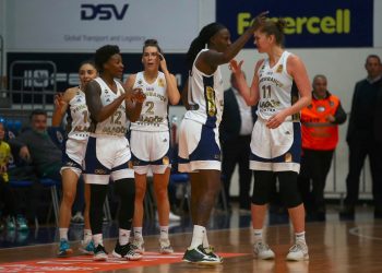 Fenerbahçe Kadın Basketbol Takımı