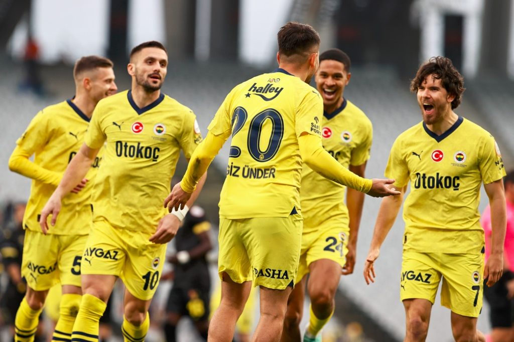 Fenerbahçe Futbol Takımı