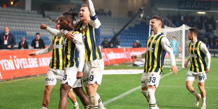 Fenerbahçe Futbol Takımı