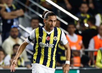 Miguel Crespo, Rayo Vallecano kiralandı