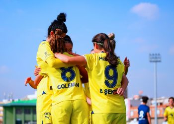 Fenerbahçe Kadın Futbol Takımı