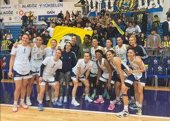 Fenerbahçe Kadın Basketbol Takımı