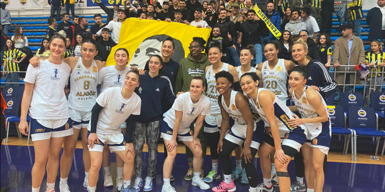 Fenerbahçe Kadın Basketbol Takımı