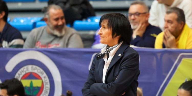 Fenerbahçe Kadın Basketbol Takımı Başantrenörü Valérie Garnier