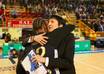 Fenerbahçe Kadın Basketbol Takımı Başantrenörü Valérie Garnier