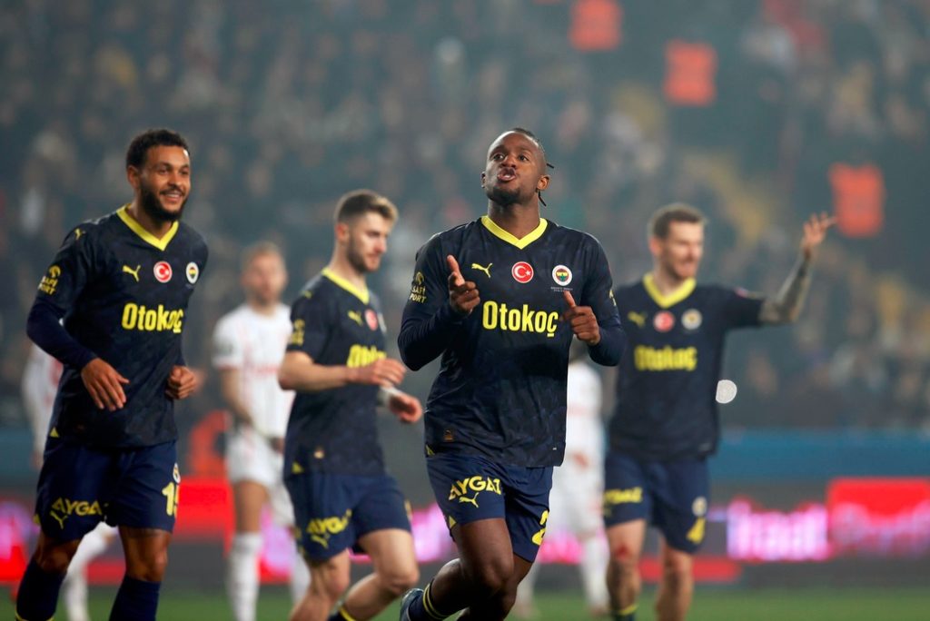 Fenerbahçe Futbol Takımı