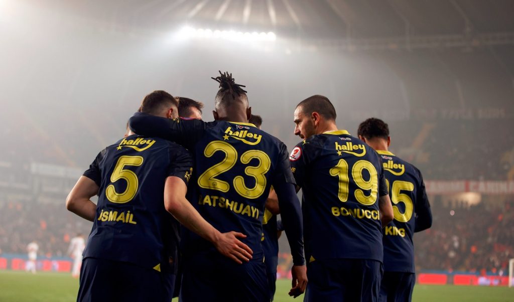 Fenerbahçe Futbol Takımı