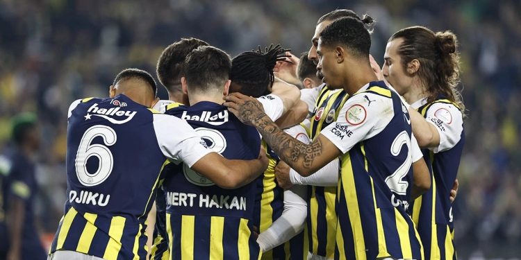 Fenerbahçe Futbol Takımı