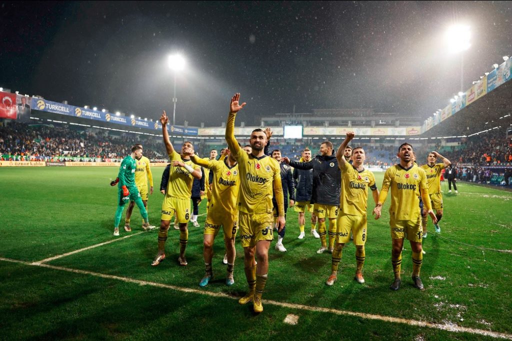 Fenerbahçe Futbol Takımı