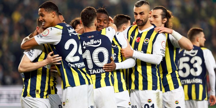 Fenerbahçe Futbol Takımı