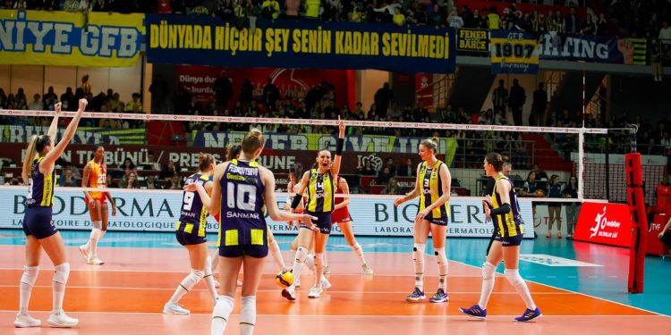 Fenerbahçe Kadın Voleybol Takımı