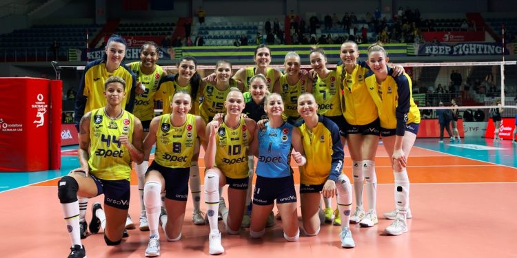 Fenerbahçe Kadın Voleybol Takımı