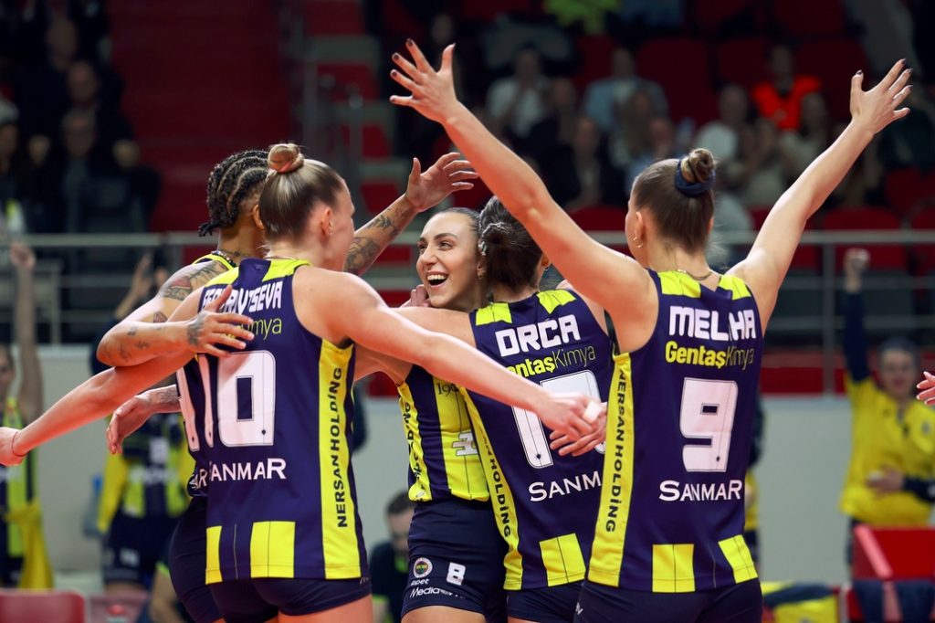 Fenerbahçe Kadın Voleybol Takımı