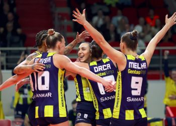 Fenerbahçe Kadın Voleybol Takımı