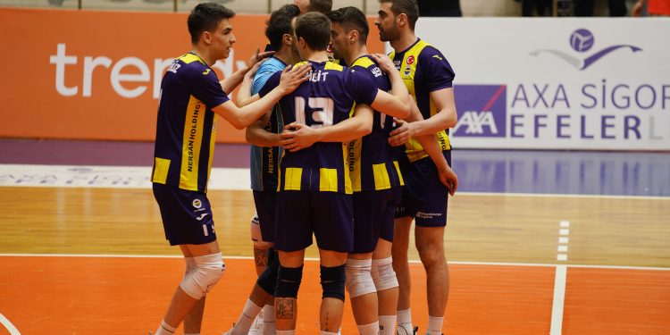 Bursa Büyükşehir Belediyespor 1-3 Fenerbahçe Parolapara