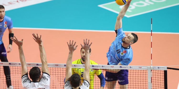 Fenerbahçe Parolapara 3-0 Hatay Büyükşehir Belediyespor