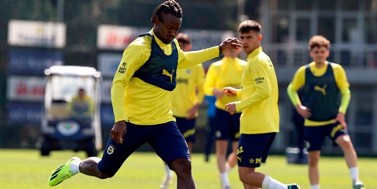 Fenerbahçe'de Union Saint-Gilloise maçı hazırlıkları başladı