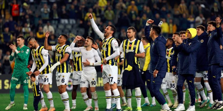 Fenerbahçe Futbol Takımı