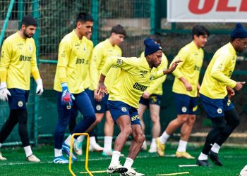 Fenerbahçe'de Union Saint-Gilloise maçı hazırlıkları başladı