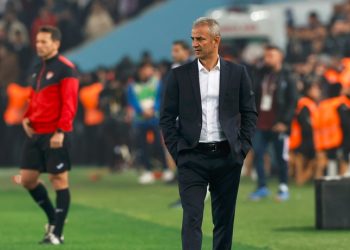 Fenerbahçe Teknik Direktörü İsmail Kartal