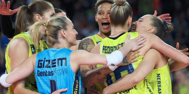 Fenerbahçe Kadın Voleybol Takımı
