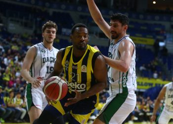Fenerbahçe Beko 110-77 Darüşşafaka Lassa