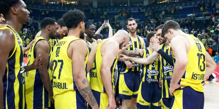 Fenerbahçe Erkek Basketbol Takımı