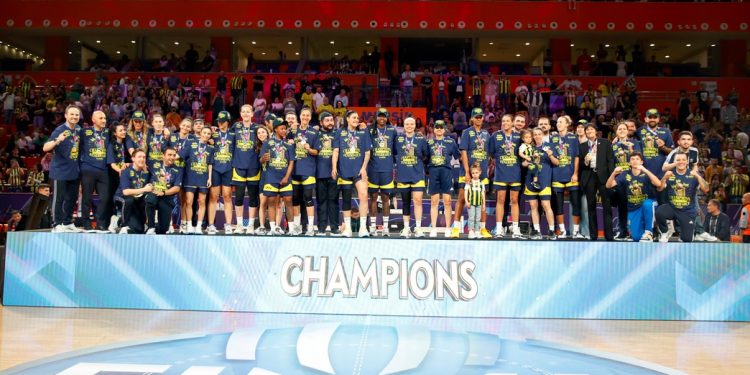 Fenerbahçe Alagöz Holding Avrupa Şampiyonu Oldu
