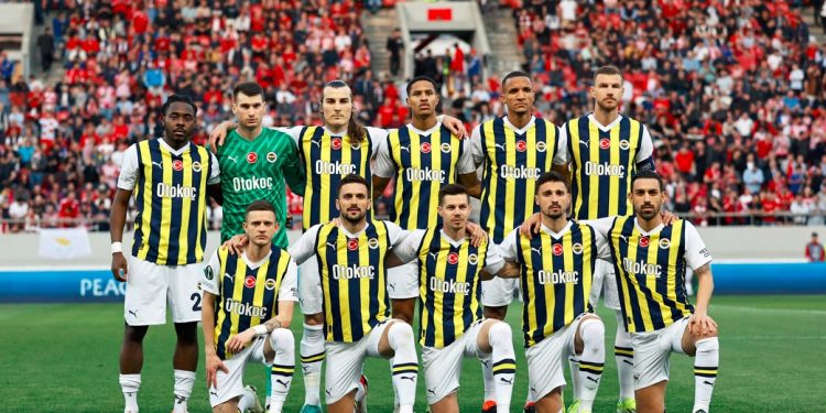 Fenerbahçe Futbol Takımı
